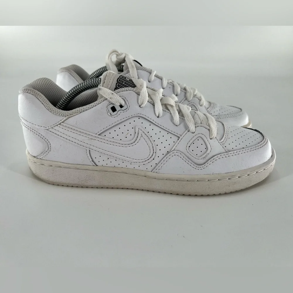 Nike Son of Force Triple White Y‎ 6.5